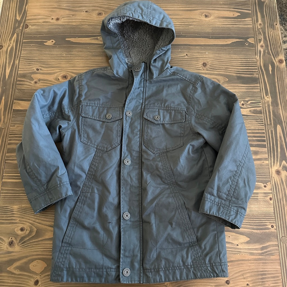 Boys Old Navy Gray Sherpa Lined Hooded Jacket M (8)